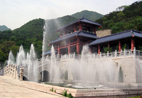 长城华人怀思堂-2
