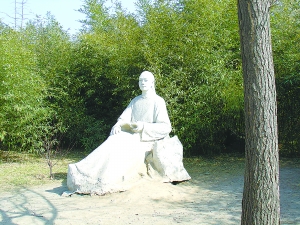 曹雪芹雕像