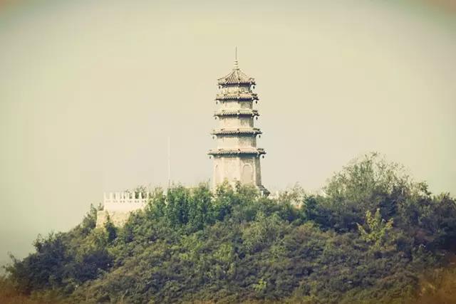灵山宝塔陵园景观图片塔