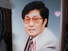 著名歌唱家李谷一的丈夫肖卓能告别式在北京举行