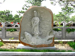 灵山宝塔陵园八座观音 祈福纳祥脱疾苦,手持莲花显佛果