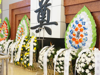 在北京八宝山周边众多殡葬服务机构中,天顺祥能够赢得如此多家庭信任的原因？