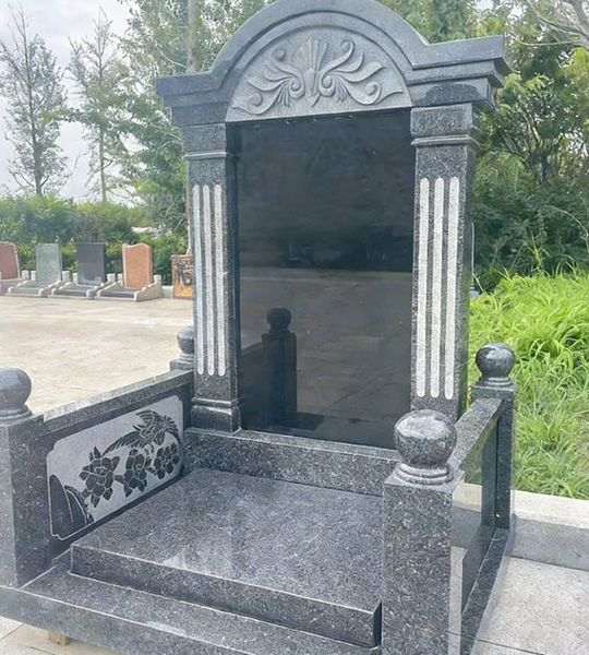 义通苑经典官帽立碑