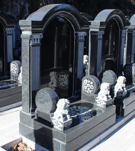 福泽园西六E区官帽立碑