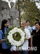 “七一”系列活动，高君宇烈士墓前重温入党誓言