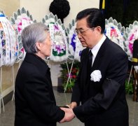 刘华清遗体今在京火化 胡锦涛等前往八宝山送别