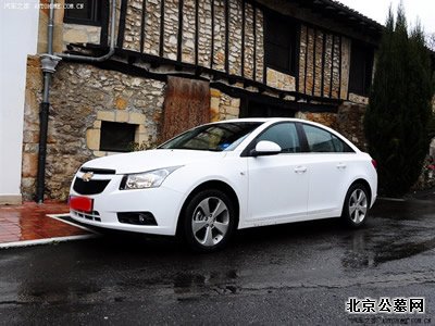 上海通用雪佛兰科鲁兹接待车-昌平公墓网