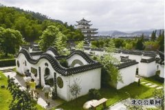 浙江宁波某陵园最豪华墓地 似江南民居