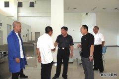 北京市殡葬协会会长吴增祥 至北京市顺义区殡仪馆慰问一线职工