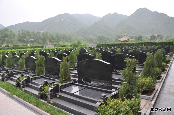 天寿陵园墓地