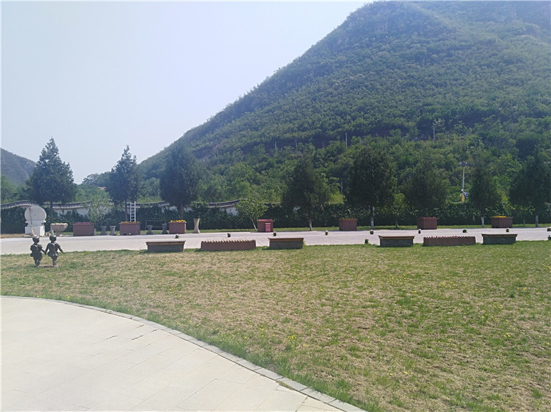 昌平桃峰陵园景观