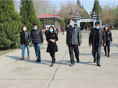 北京市民政局执法大队大队长到潮白陵园检查清明祭扫服务保障工作