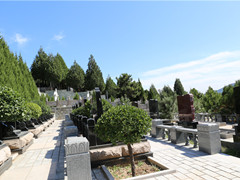 温泉墓园推出免费撰写追思文等服务