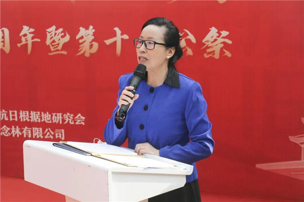 北京新四军研究会副会长兼铁军纪念园工委会常务副主任戈继军宣布仪式开始