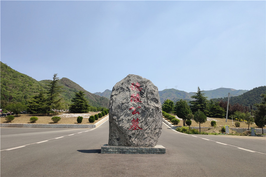 石头雕像