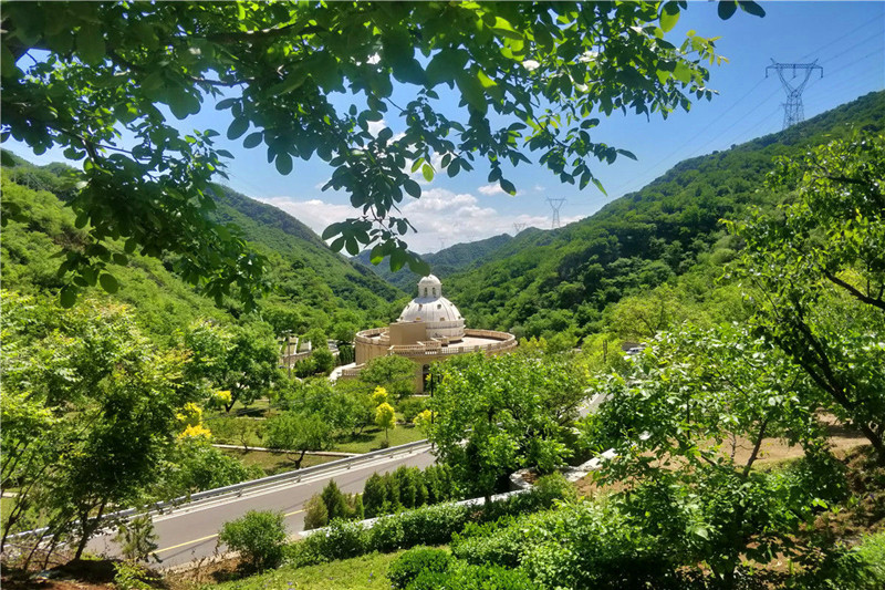 陵园一角