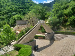 北京怀柔渤海镇九公山长城纪念林怎么样？功泽园区树葬价格多少钱
