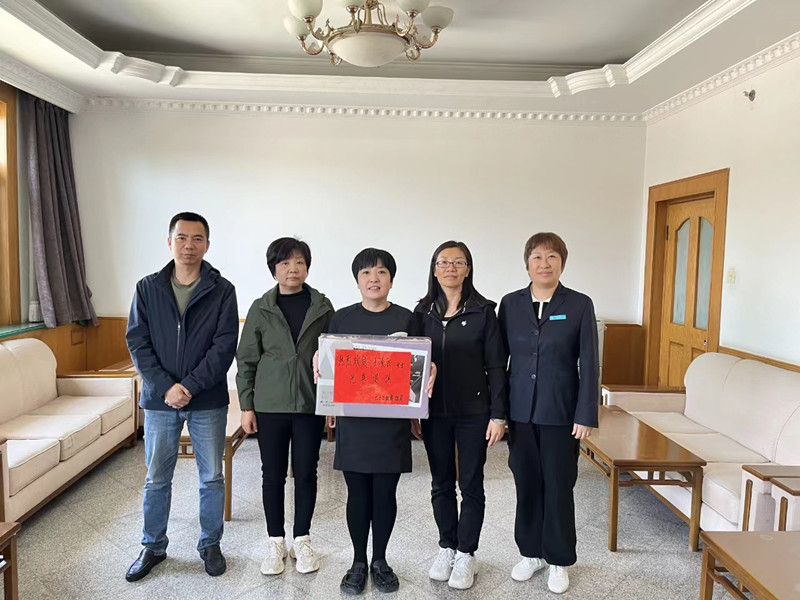 温馨的欢送仪式