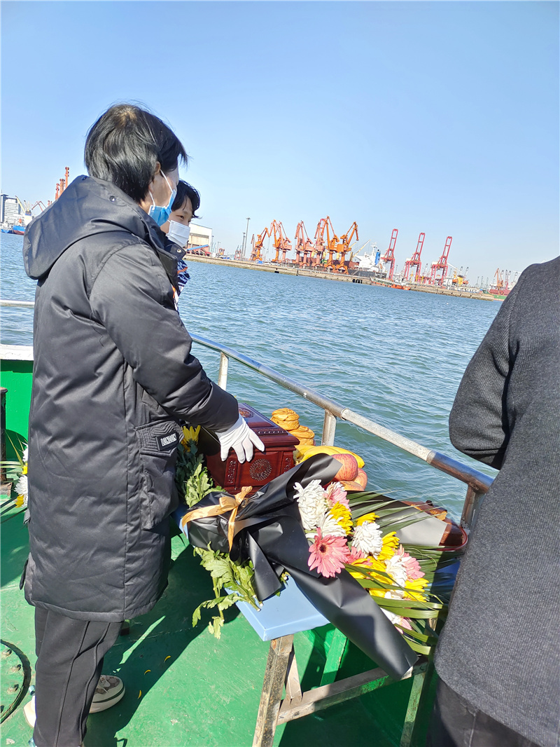 骨灰海撒