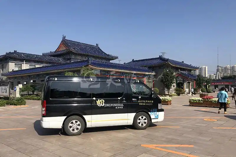接灰车