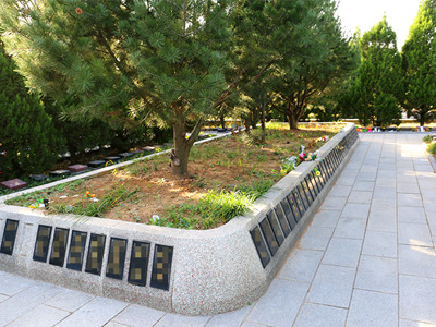 北京市丰台区墓地陵园拨打预约看墓电话,免费接送,选出价格合适墓碑