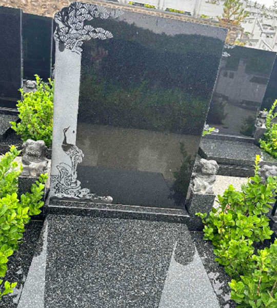 艺术立碑