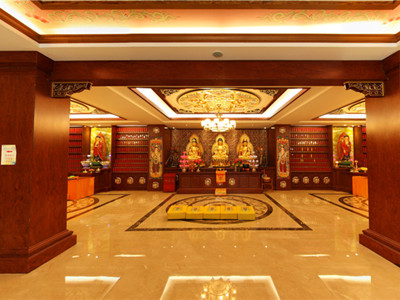 天津玉佛寺寝宫：通过最新VR技术,您可在线漫游整个园区