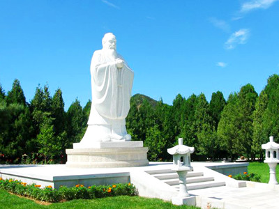 距离北京昌平区和海淀区一小时车程的树葬墓地陵园,价格3万多,多款可选