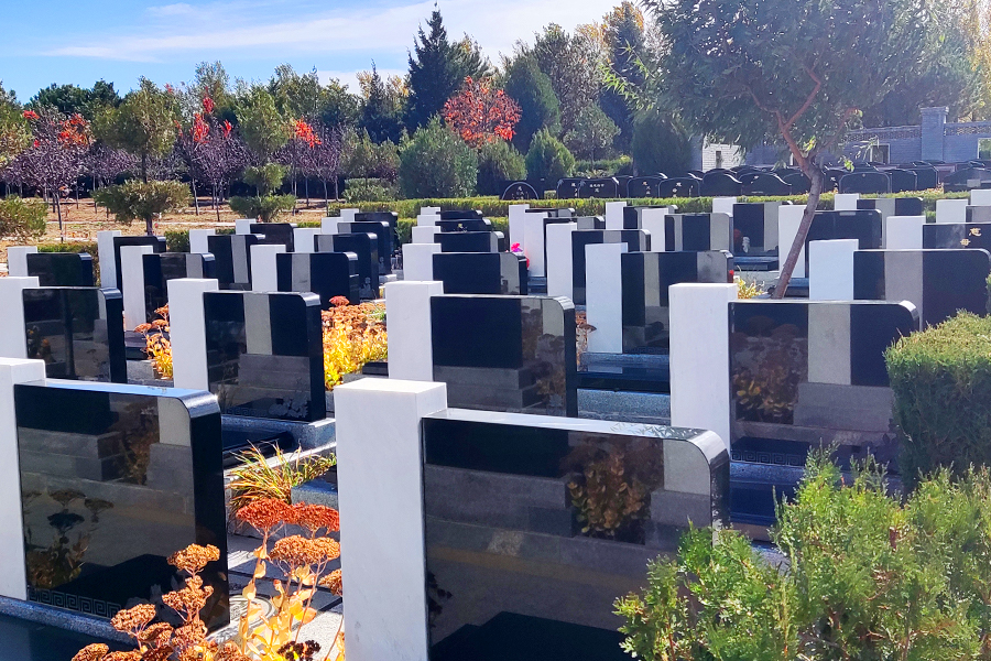 官厅水库附近墓地