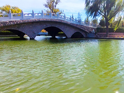 北京天顺祥选墓专车：0元接送,一日从容看遍多家陵园
