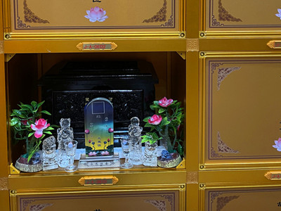 预算1万以内寄存20年,长城华人怀思堂随缘阁室外祭奠墙值得关注