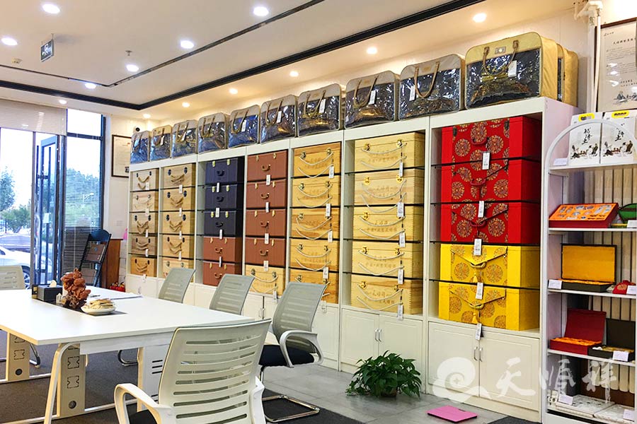 实体店内