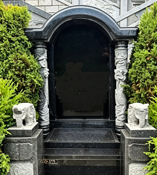 云宵居传统官帽墓
