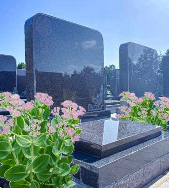 福韵立碑