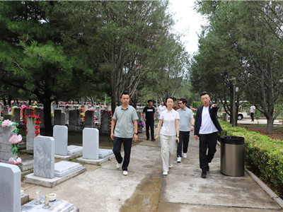 区纪委监委第四纪检监察室督导北京市潮白陵园防汛工作